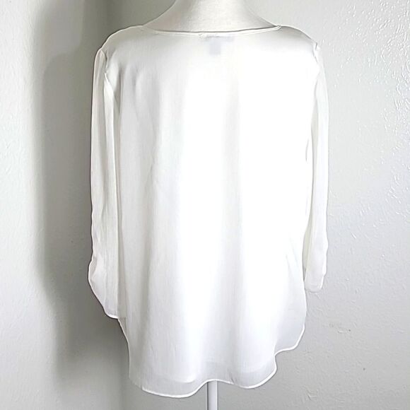 Roz & Ali White Blouse with Chiffon Overlay & Gold Bar Accent, Size 1X - Picture 7 of 9